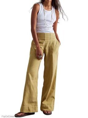 Women's Wide Leg Flare Jeans Mid Rise Elastic Waist Cargo Pockets